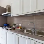 Chiara Modern Apartment By Wonderful Italy