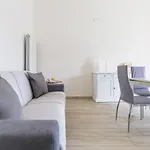 Chiara Modern Apartment By Wonderful Italy
